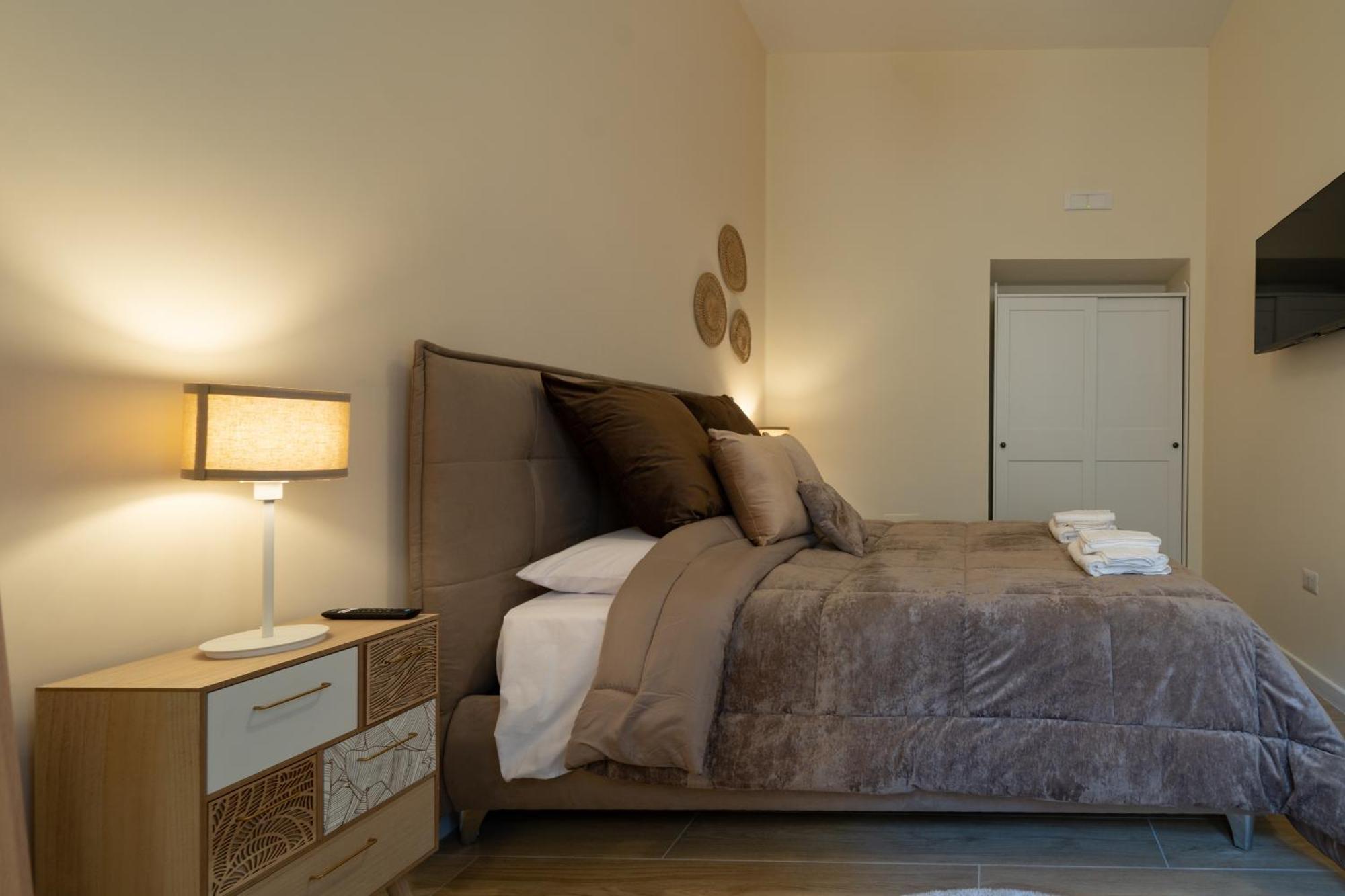 San Carlo Apartments B&B Caserta Bagian luar foto