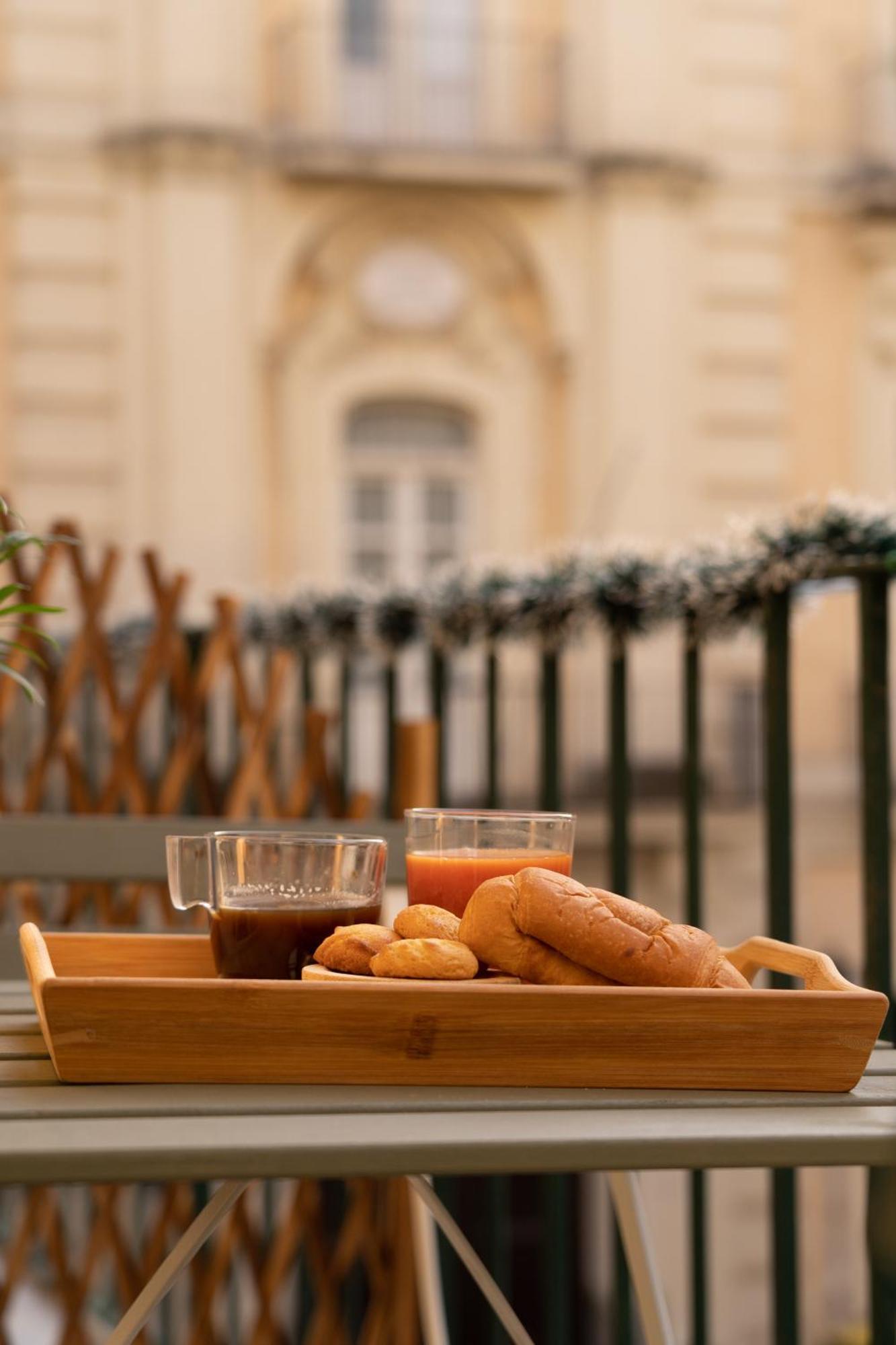 San Carlo Apartments B&B Caserta Bagian luar foto